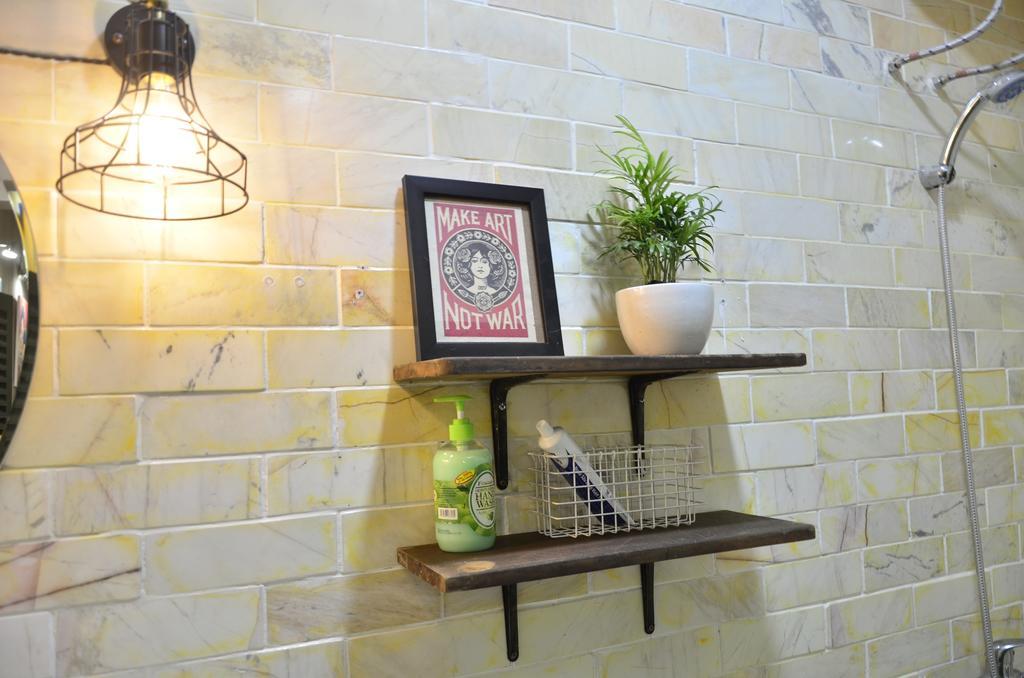 M&K Signature Homestay Хошимин Экстерьер фото